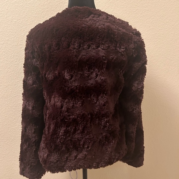 Sanctuary Fur Shell  Color: burgundy/ Wine - Picture 3 of 7